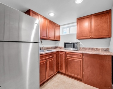 30 Carlson Pl - Photo Thumbnail 18