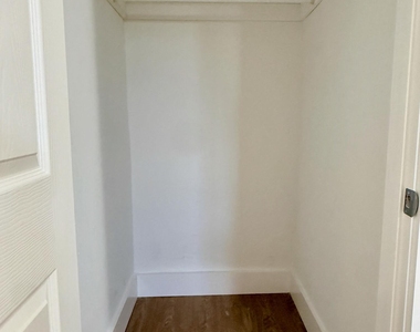 1215 11th Avenue - Photo Thumbnail 7
