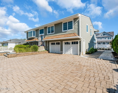 326 Cutter Lane - Photo Thumbnail 1