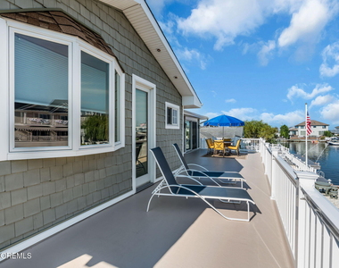 326 Cutter Lane - Photo Thumbnail 12