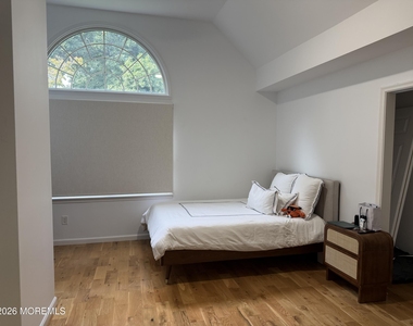 534 Apple Drive - Photo Thumbnail 6