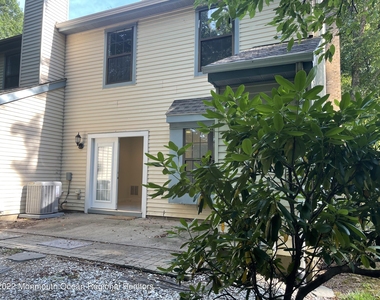 1 Amherst Court - Photo Thumbnail 3