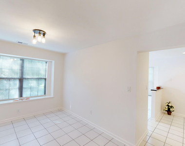 1 Amherst Court - Photo Thumbnail 10