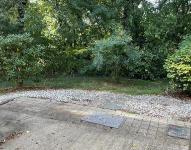 1 Amherst Court - Photo Thumbnail 2