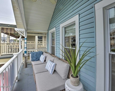 13 Atlantic Avenue - Photo Thumbnail 2
