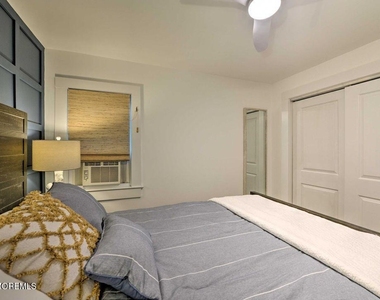 13 Atlantic Avenue - Photo Thumbnail 20