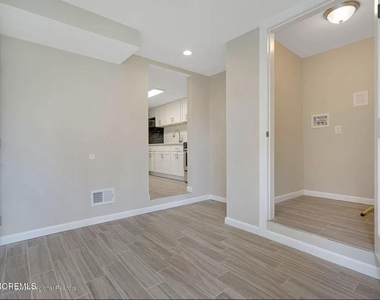 12 Johnson Street - Photo Thumbnail 2