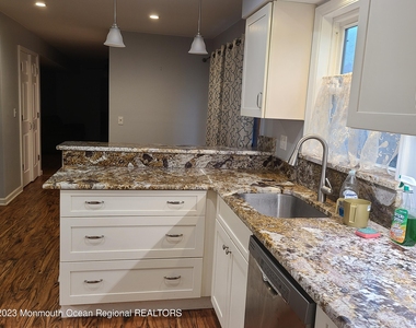 1591 Marco Island Drive - Photo Thumbnail 15