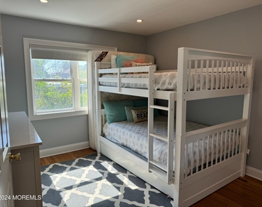 31 Cedar Avenue - Photo Thumbnail 9