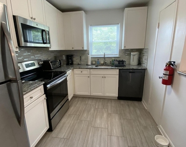 65 Cedar Avenue - Photo Thumbnail 3