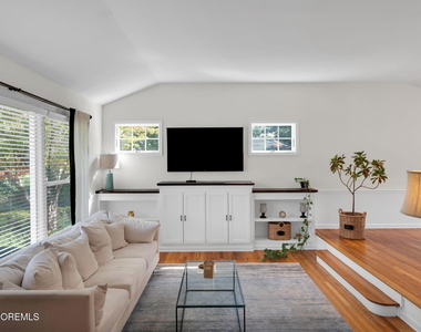 55 S Lake Drive - Photo Thumbnail 2