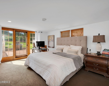 55 S Lake Drive - Photo Thumbnail 18