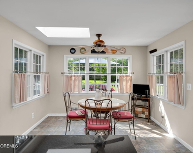 55 S Lake Drive - Photo Thumbnail 9