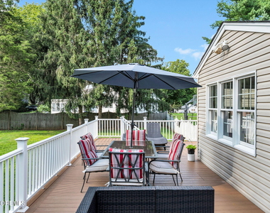 55 S Lake Drive - Photo Thumbnail 25