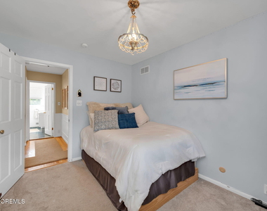 55 S Lake Drive - Photo Thumbnail 15