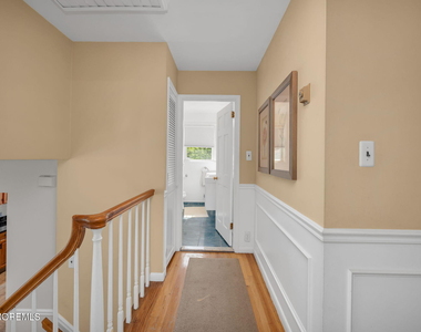 55 S Lake Drive - Photo Thumbnail 10