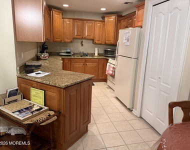 1301 Boulevard - Photo Thumbnail 2