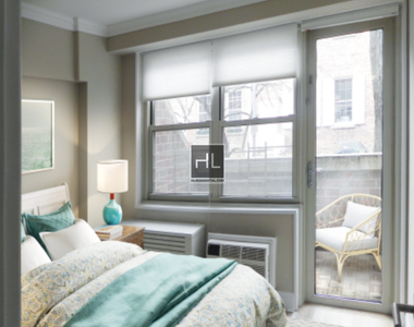 Harrison Street - Photo Thumbnail 4