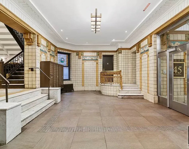 Tiemann Place - Photo Thumbnail 3