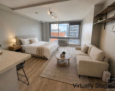 13-11 Jackson Ave - Photo Thumbnail 1