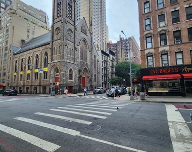 East 87th Street - Photo Thumbnail 5