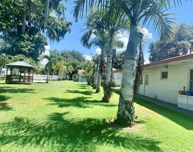 3203 Se 29th Lane - Photo Thumbnail 11