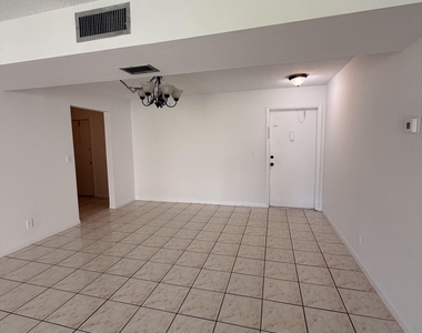 618 Nw 13th Street - Photo Thumbnail 6