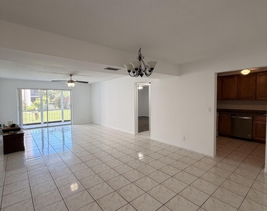 618 Nw 13th Street - Photo Thumbnail 4