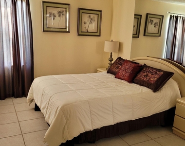 4626 Lucerne Lakes Boulevard E - Photo Thumbnail 5