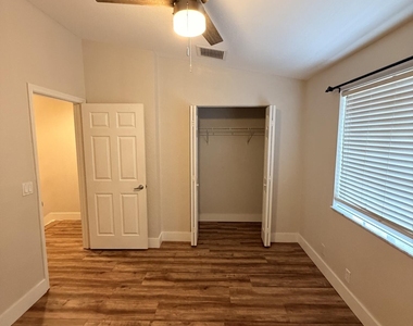 1851 Ne 5th Street - Photo Thumbnail 16