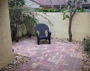 1330 Nw 22nd Avenue - Photo Thumbnail 8