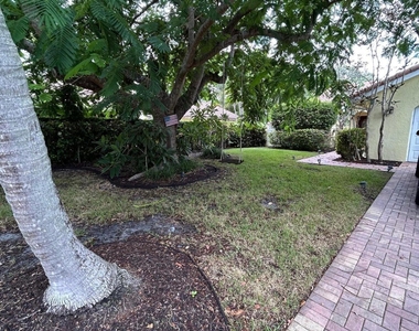 1330 Nw 22nd Avenue - Photo Thumbnail 2