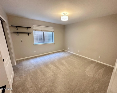 5228 E Bluefield Avenue - Photo Thumbnail 30