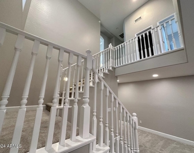 5228 E Bluefield Avenue - Photo Thumbnail 43