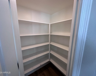 5228 E Bluefield Avenue - Photo Thumbnail 19
