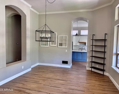 5228 E Bluefield Avenue - Photo Thumbnail 23