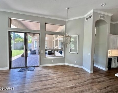 5228 E Bluefield Avenue - Photo Thumbnail 20