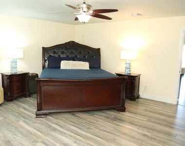 3582 Sw Vollmer Street - Photo Thumbnail 4