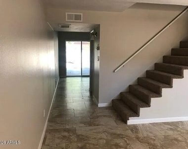 6565 N 19th Avenue - Photo Thumbnail 2