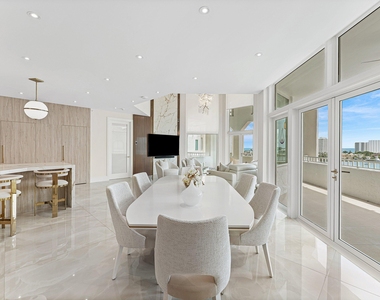 300 Se 5th Avenue - Photo Thumbnail 4