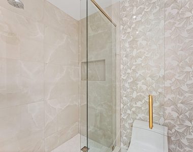 300 Se 5th Avenue - Photo Thumbnail 23