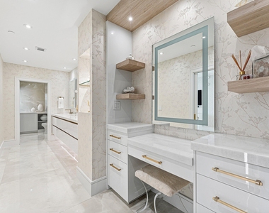 300 Se 5th Avenue - Photo Thumbnail 18