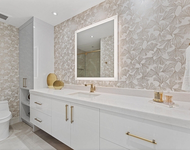300 Se 5th Avenue - Photo Thumbnail 22