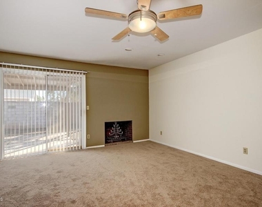 1829 W Onza Avenue - Photo Thumbnail 4