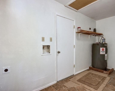1829 W Onza Avenue - Photo Thumbnail 14