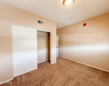 3434 E Baseline Road - Photo Thumbnail 8