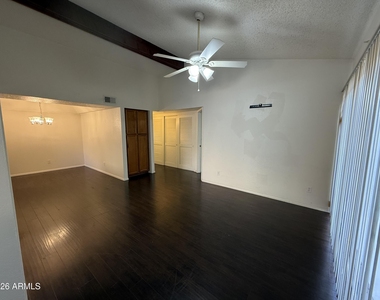 1905 E University Drive - Photo Thumbnail 3