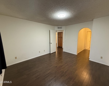 1905 E University Drive - Photo Thumbnail 16