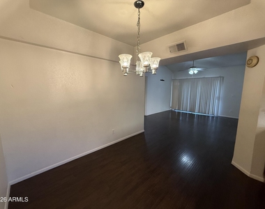 1905 E University Drive - Photo Thumbnail 8
