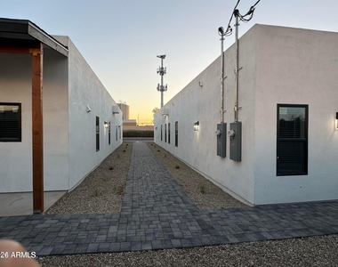 14405 N Alto Street - Photo Thumbnail 20